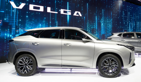 В Нижнем Новгороде презентовали обновленный кроссовер VOLGA K40 