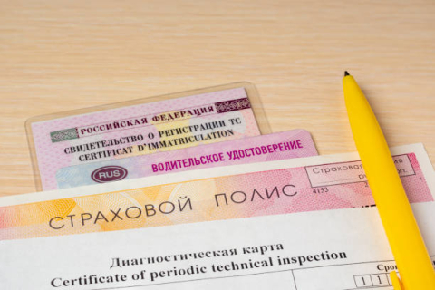 С 2027 года водителям начнут приостанавливать права из-за опасных диагнозов 