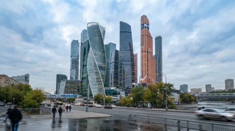 Высотные офисные башни делового центра, где зарегистрированы крупнейшие госкомпании 