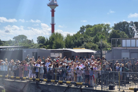Балтийская коса в Калининградской области, вид на пустынный пляж 
