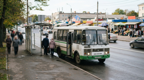 В Калининграде мэрия объяснила задержки автобусов безбилетниками 