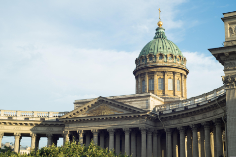 Экономист оценил влияние новых санкций на экономику Петербурга 