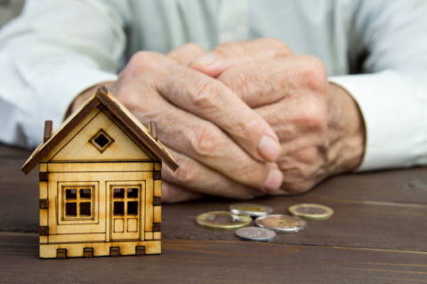 В России нашли 72-летнего ипотечника 

 