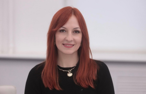 Елена Прачкина рассказала о новых мерах поддержки семей в Смоленской области 