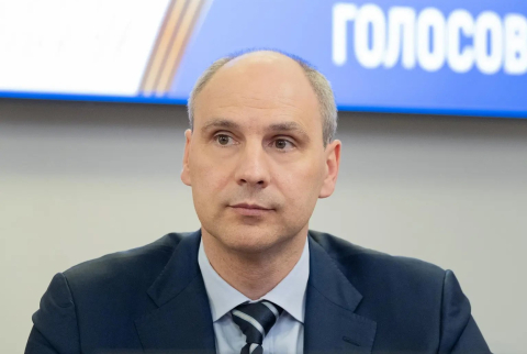 Денис Паслер поздравил уральских таможенников с профессиональным праздником 
