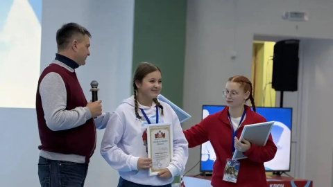 Василий Анохин сообщил о старте смены «Волонтёры Победы» 