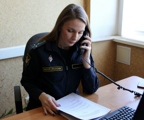 Смоленские приставы взыскали 435 тысяч рублей компенсации за вред здоровью 
