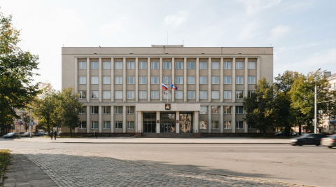 Здание городского Совета депутатов, где начнёт работу новый созыв депутатов 