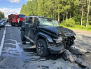 Ночью в Сормовском районе легковушка врезалась в дерево и загорелась 